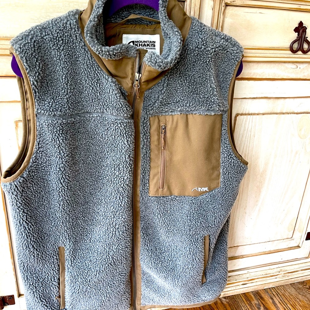 Mountain Khakis Men’s Fleece Vest